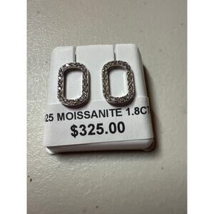 1.8CTW moissanite studs